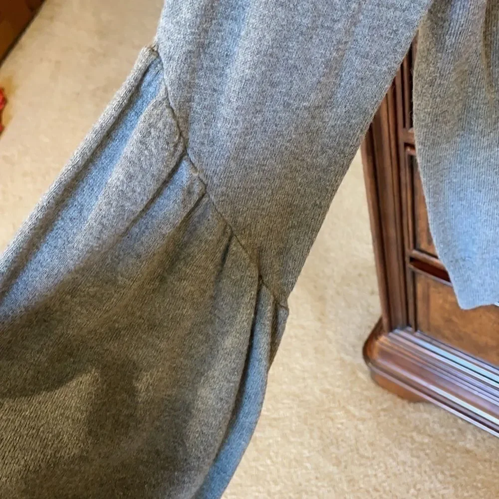 Leith grey sweater with bell sleeves